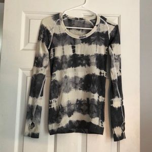 Lululemon swiftly long sleeve in tie-dye!